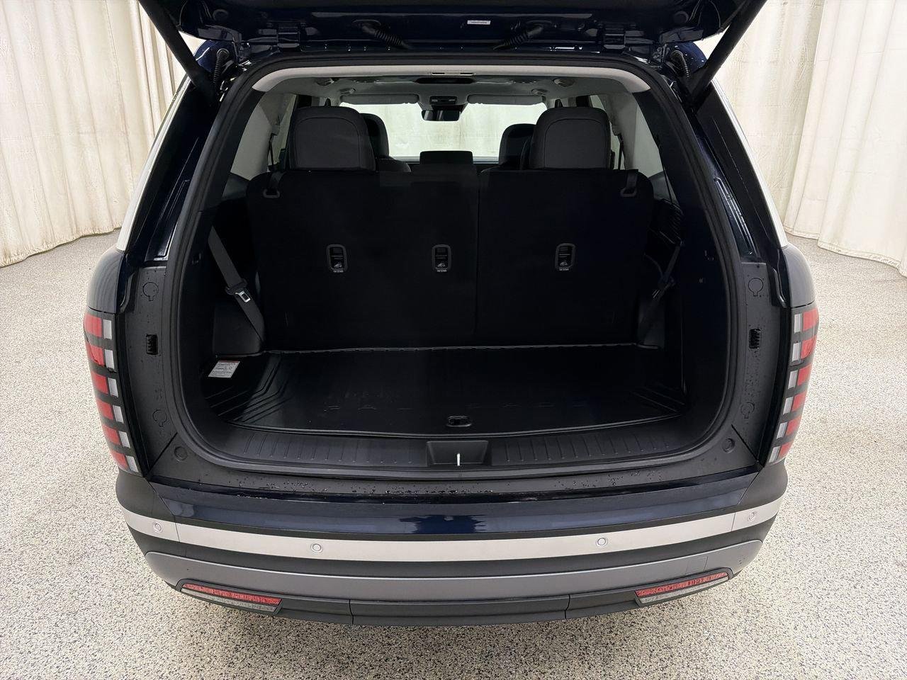 New 2026 Classy Blue Pearl Hyundai SEL Premium 8P image 17
