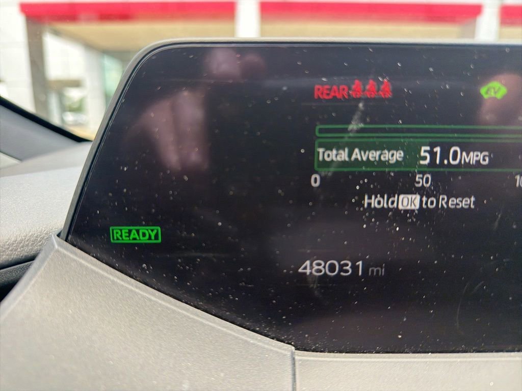 2023 Toyota Prius XLE FWD's photo