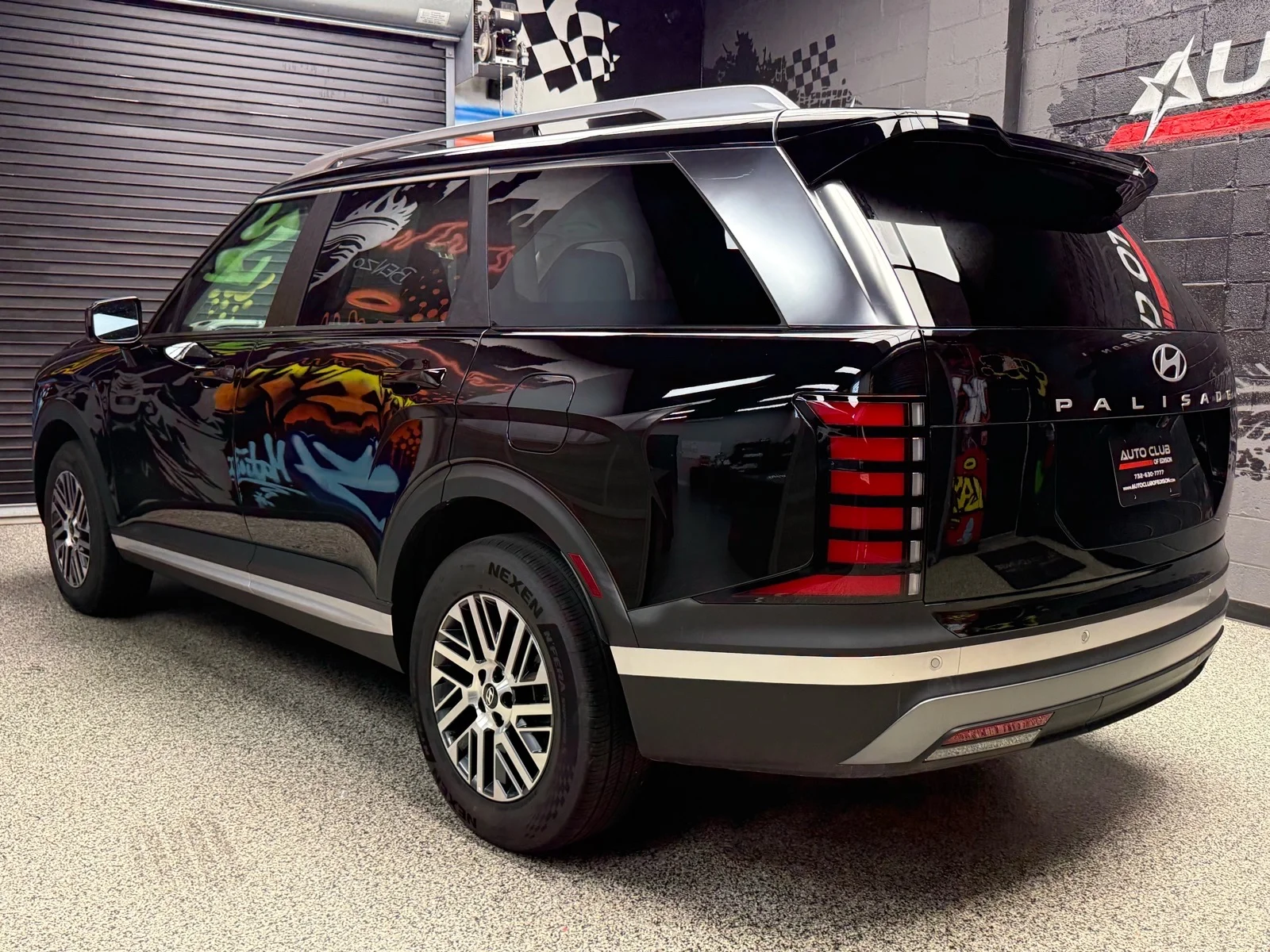 Used 2026 Abyss Black Pearl (a2b) Hyundai SEL image 4