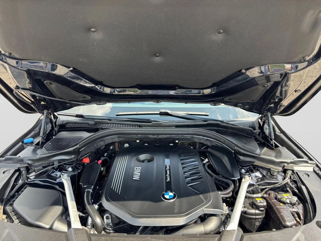 Used 2018 Black BMW 640 Gran Turismo i xDrive image 20