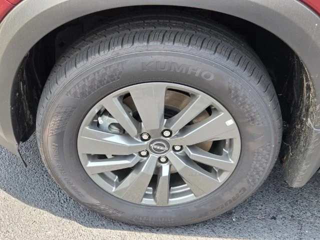 2026 Nissan Pathfinder SV - Photo 14