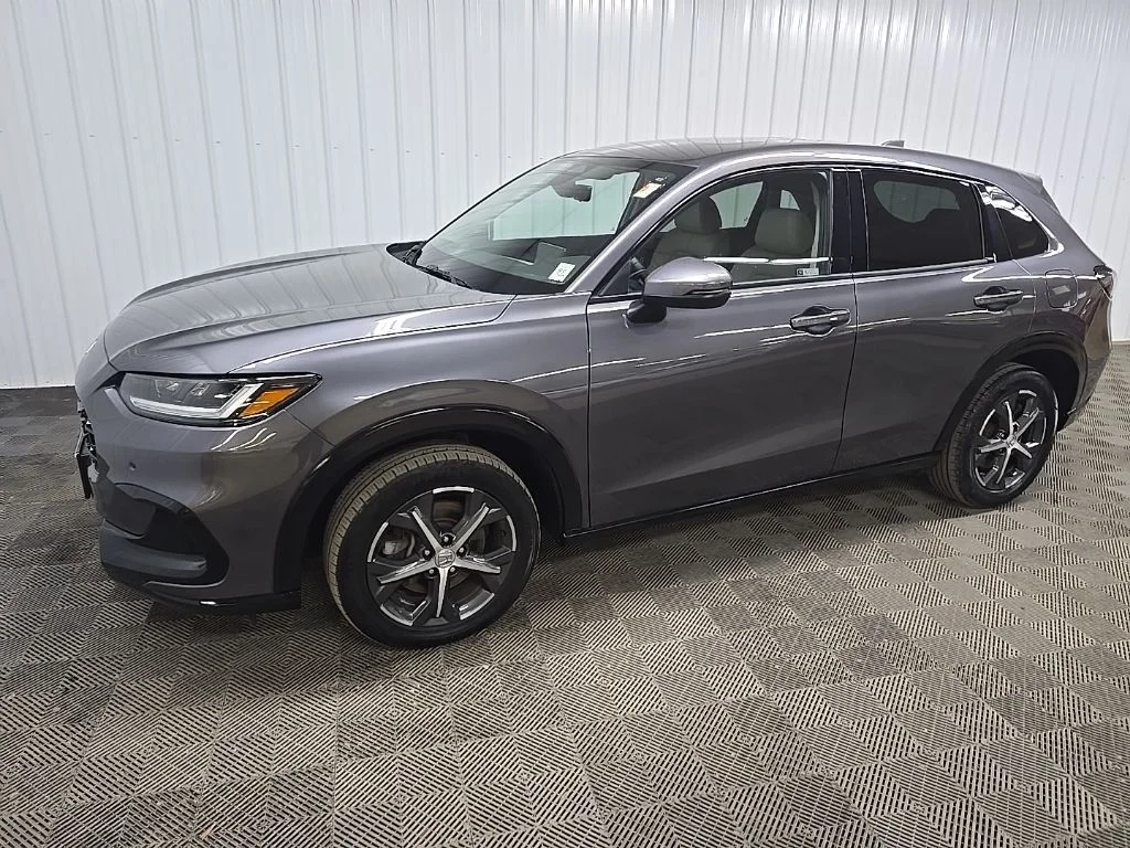 Used 2023 Gray Honda EX-L image 6