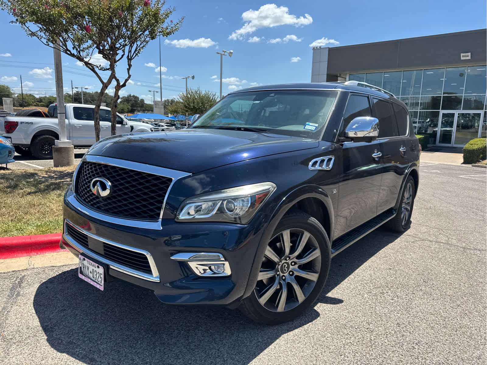Used 2017 Hermosa Blue INFINITI Signature Edition image 2