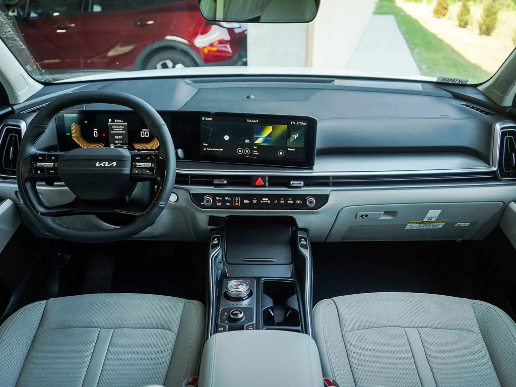 New 2026 Steel Gray Kia EX AWD image 14