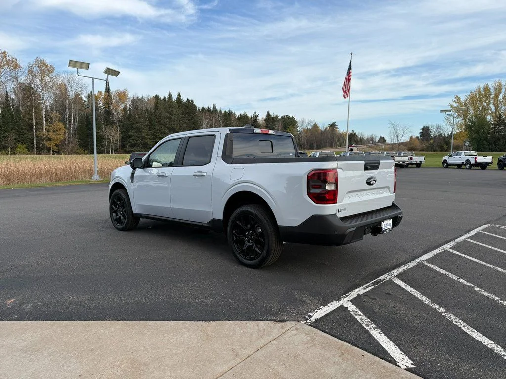 2025 Ford Maverick Lariat - Photo 6