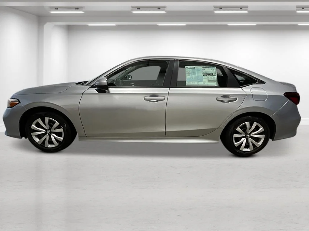 New 2026 Solar Silver Metallic Honda LX image 2