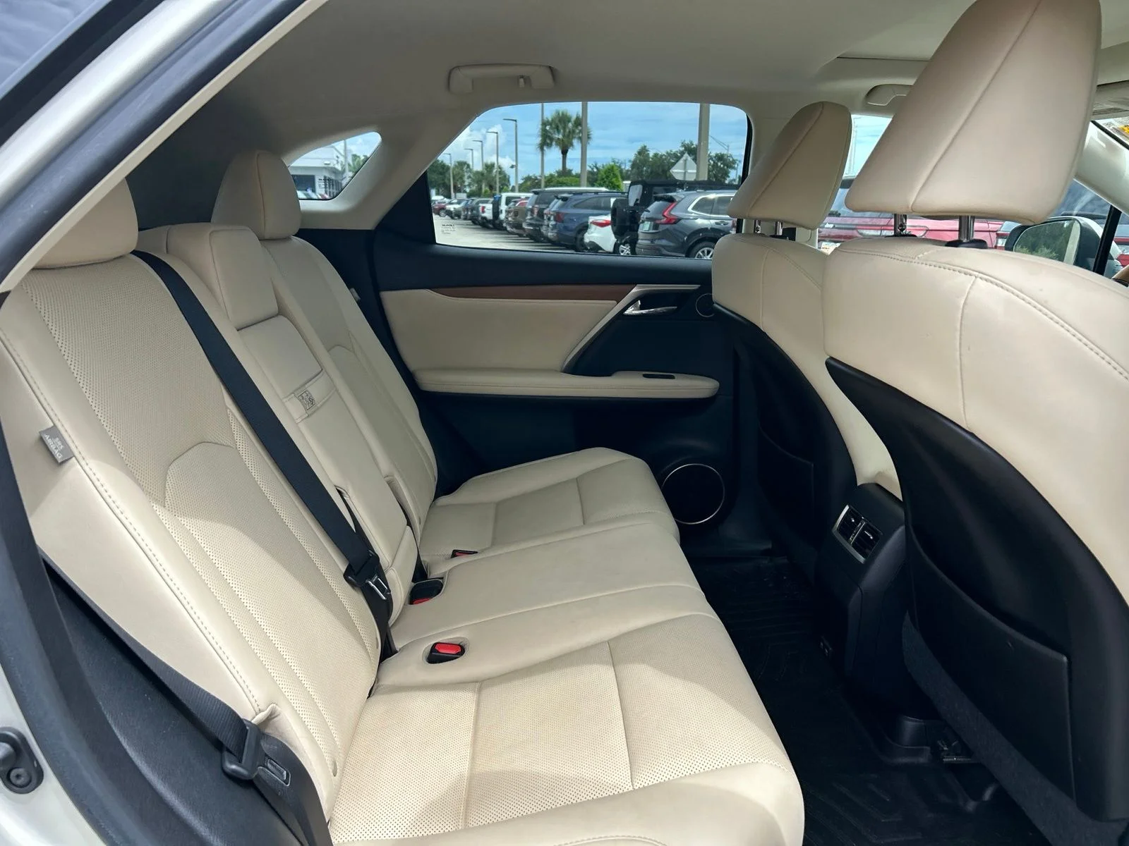 Used 2021 Beige Metallic Lexus 350 image 11