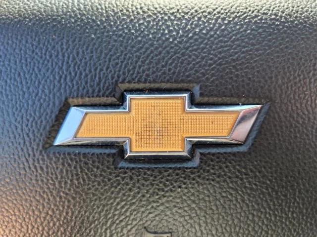 Used 2022 White Chevrolet LT image 30
