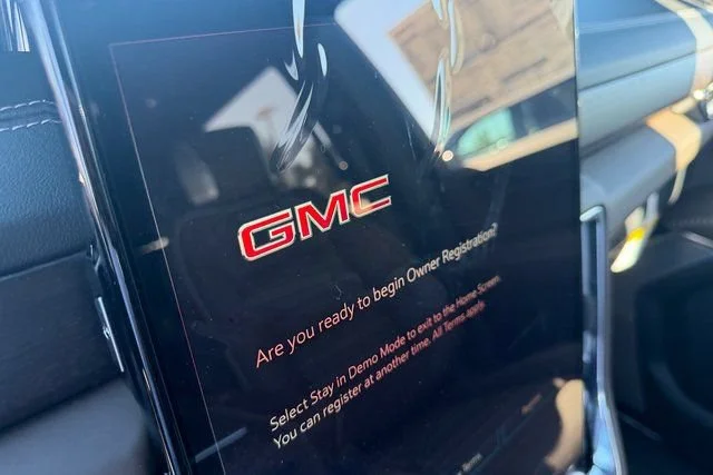 New 2026 Glacier White Tricoat GMC Denali Ultimate image 20