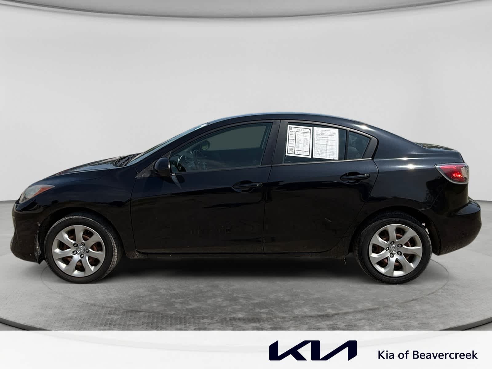 Used 2013  Mazda i Sport image 8