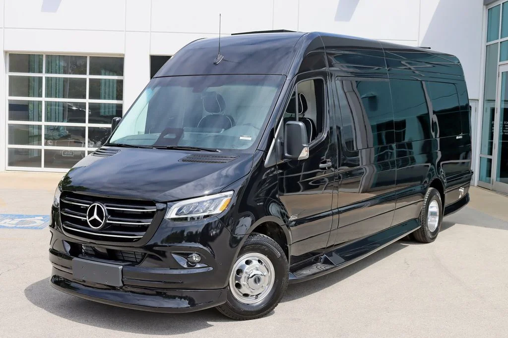 Used 2026 Black Mercedes-Benz  image 8