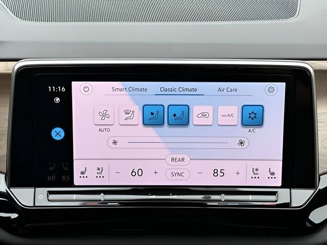 2026 Volkswagen Atlas SE w/Tech - Photo 10