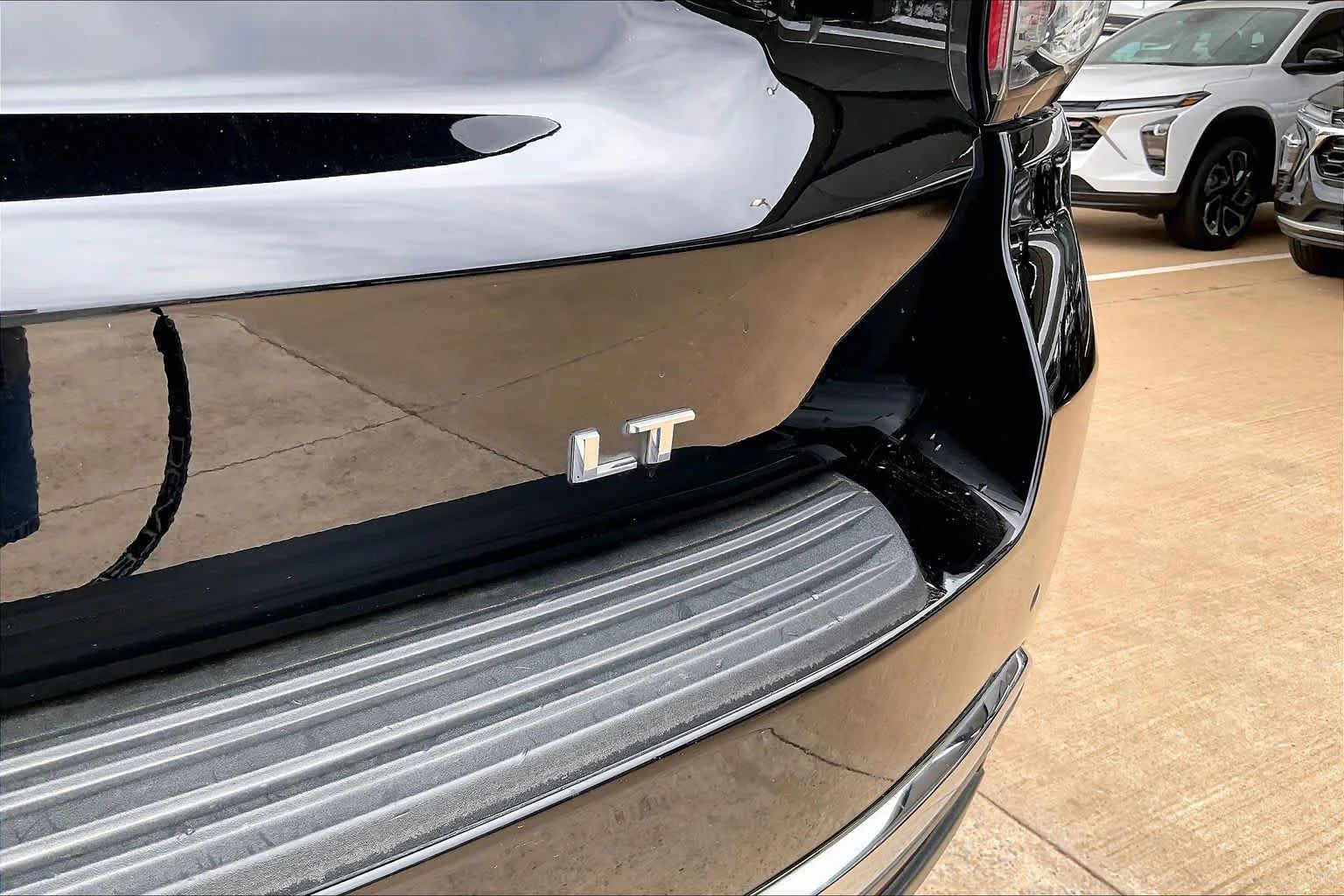 Used 2021 Black Chevrolet LT image 10