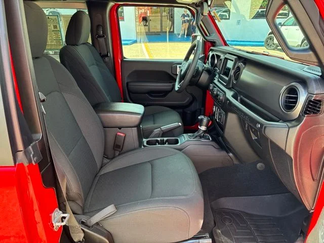 Used 2023 Firecracker Red Clearcoat Jeep Sport S image 20