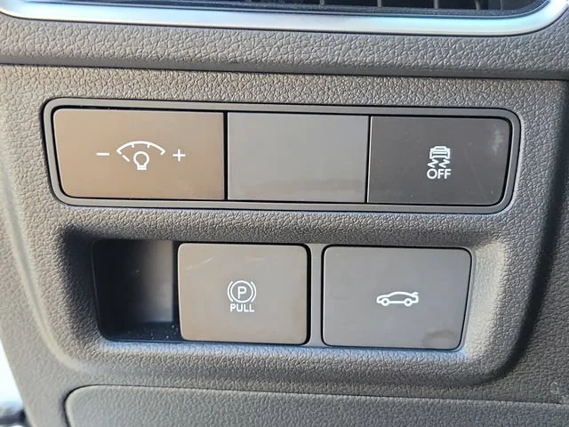 2025 Hyundai Sonata SEL - Photo 22