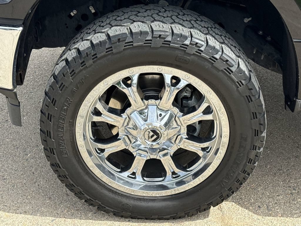 Used 2020 Black Ford XLT image 33