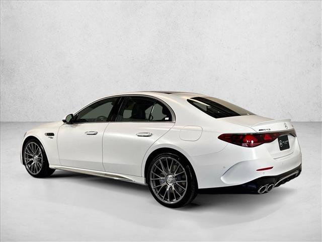 New 2026 MANUFAKTUR Moonlight White Magno Mercedes-Benz AMG® E 53 E image 36