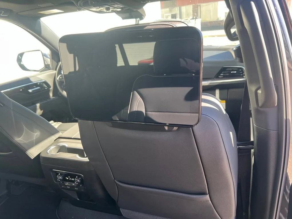 New 2026 Dark Ash Metallic Chevrolet Premier image 31