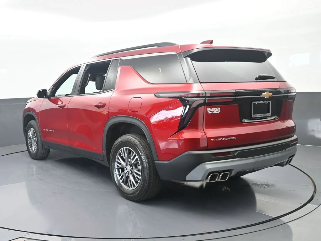Used 2024 Radiant Red Tintcoat Chevrolet LT image 4