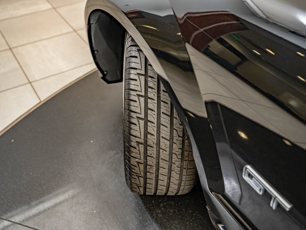 Used 2008 Black Ford GT Deluxe image 42