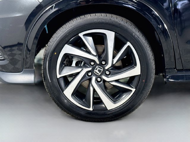 Used 2019 Crystal Black Pearl Honda Sport image 34