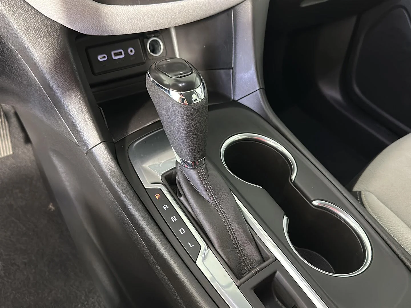Used 2020 Mosaic Black Metallic Chevrolet LS image 32