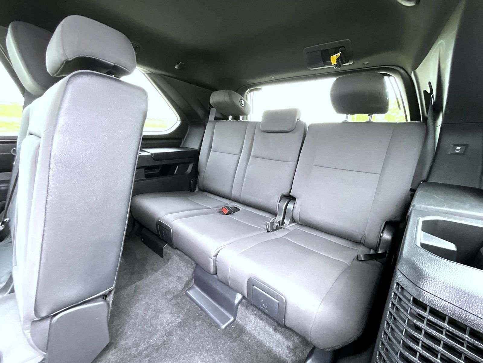Used 2025 White Toyota SR5 image 21