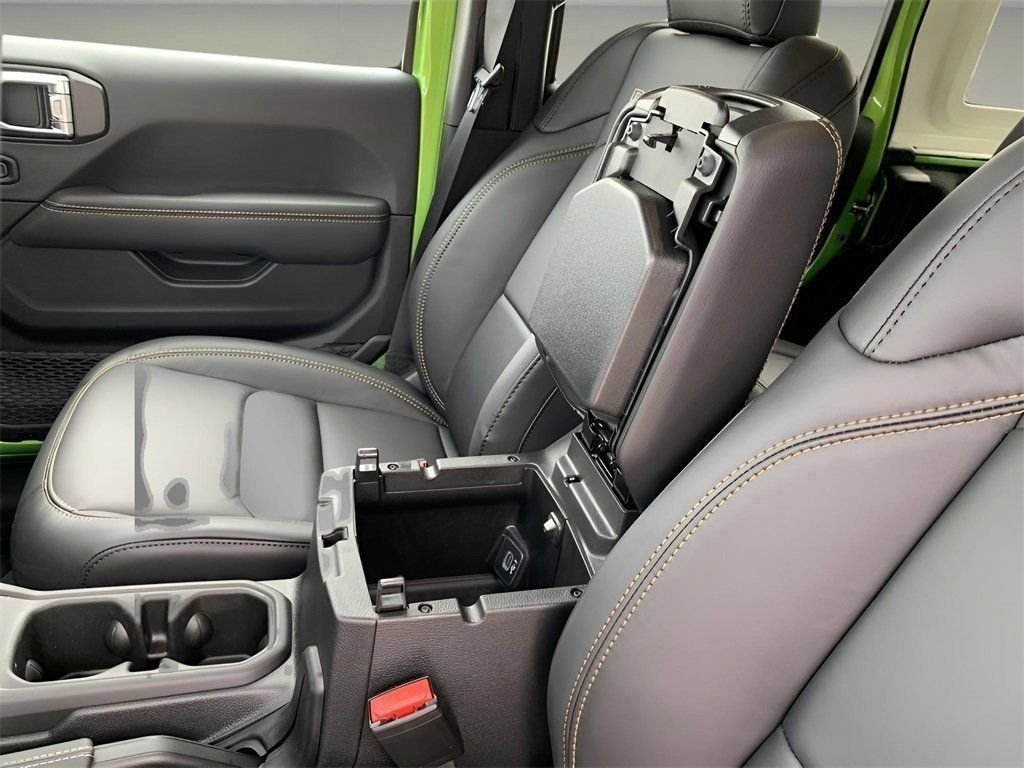 2025 Jeep Wrangler 4-Door Rubicon 392 Final Edition - Photo 49