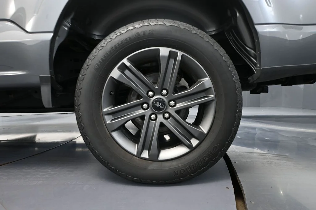 2023 Ford F-150 Lariat - Photo 16