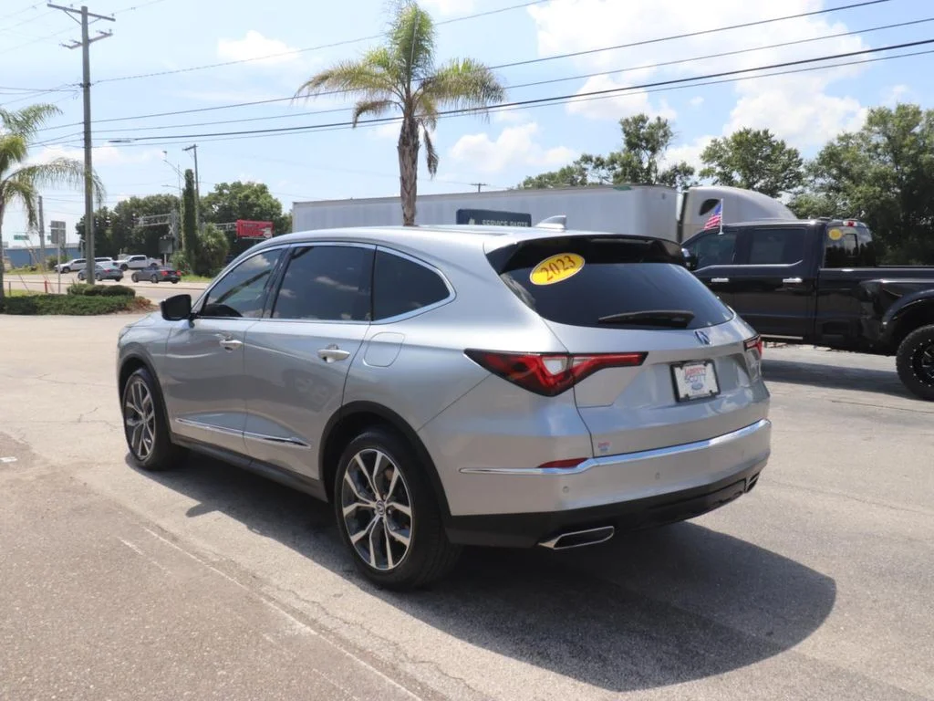 Used 2023 Silver Acura Technology image 8