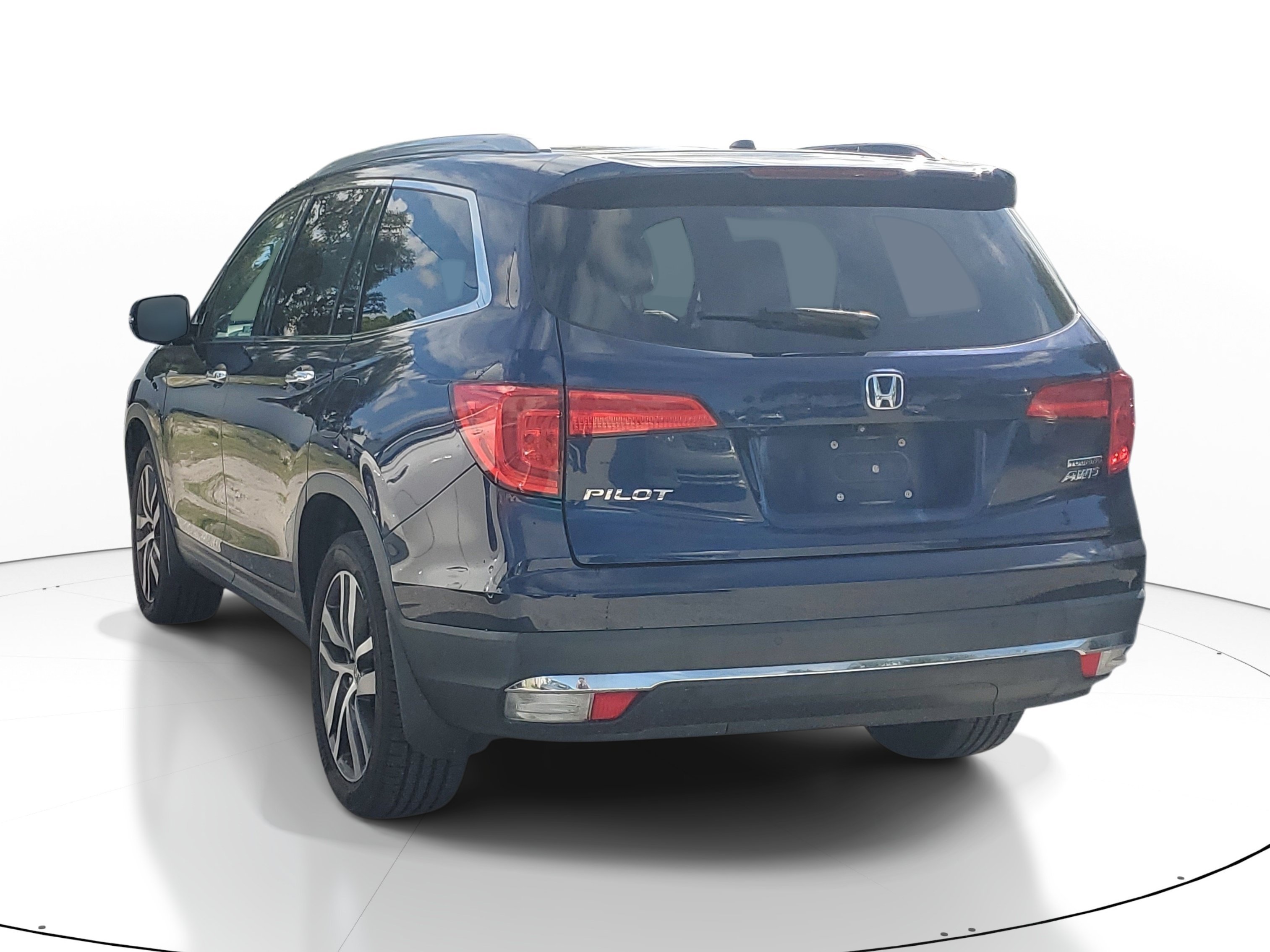 Used 2017 Blue Honda Touring image 7