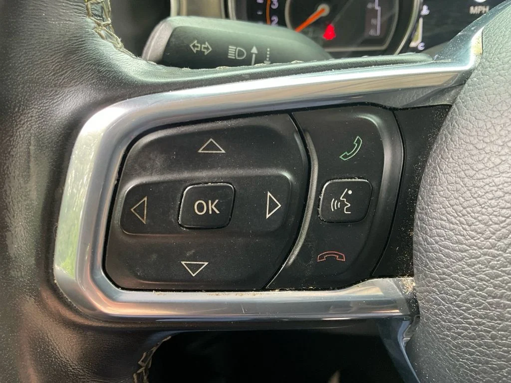 Used 2021 Gray Jeep Overland image 32