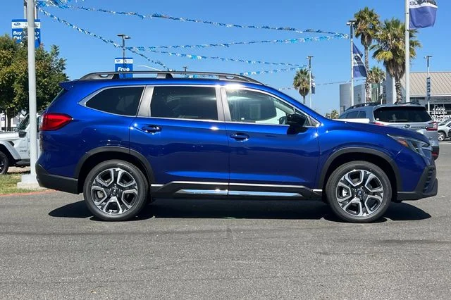 New 2026 SAPPHIRE BLUE PEARL Subaru Limited 8-Passenger image 3