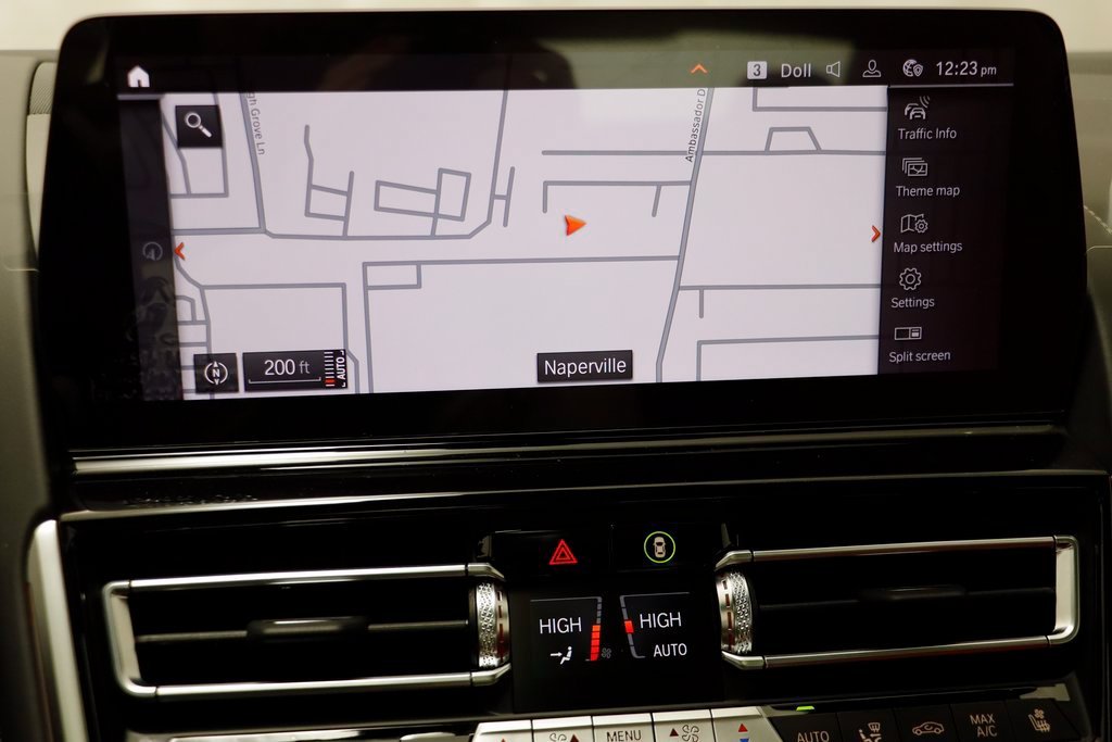 2026 BMW 8 Series 840i - Photo 9