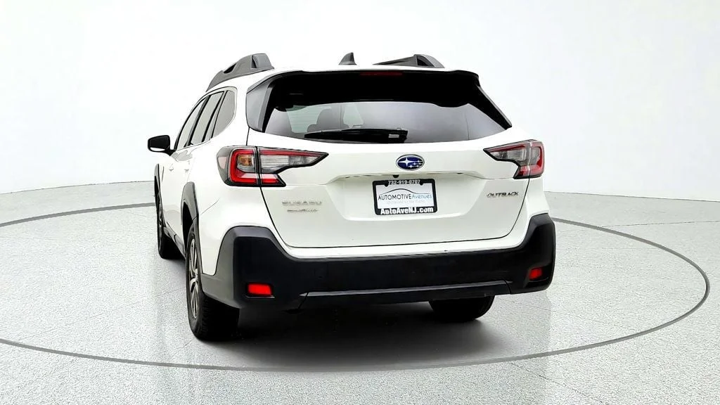 Used 2025 Crystal White Pearl Subaru Premium AWD w/ Moonroof, Navigation, Blind Spot & Keyless Start image 6