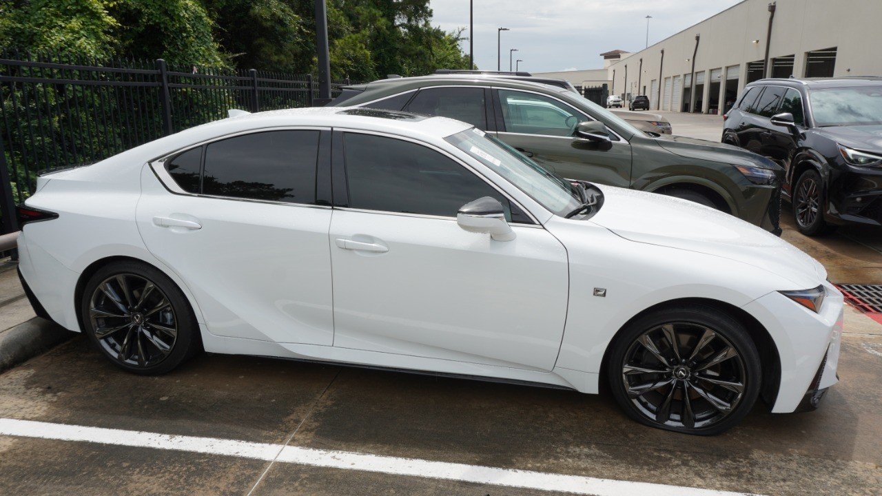 Used 2024 ULTRA WHITE Lexus IS 350 F SPORT image 4