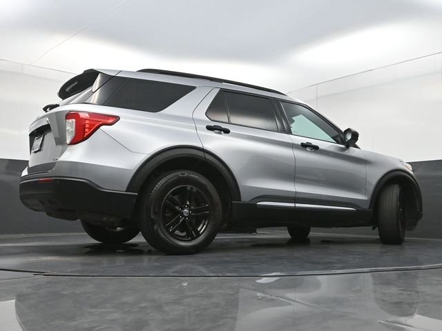 Used 2021 Silver Ford XLT image 32