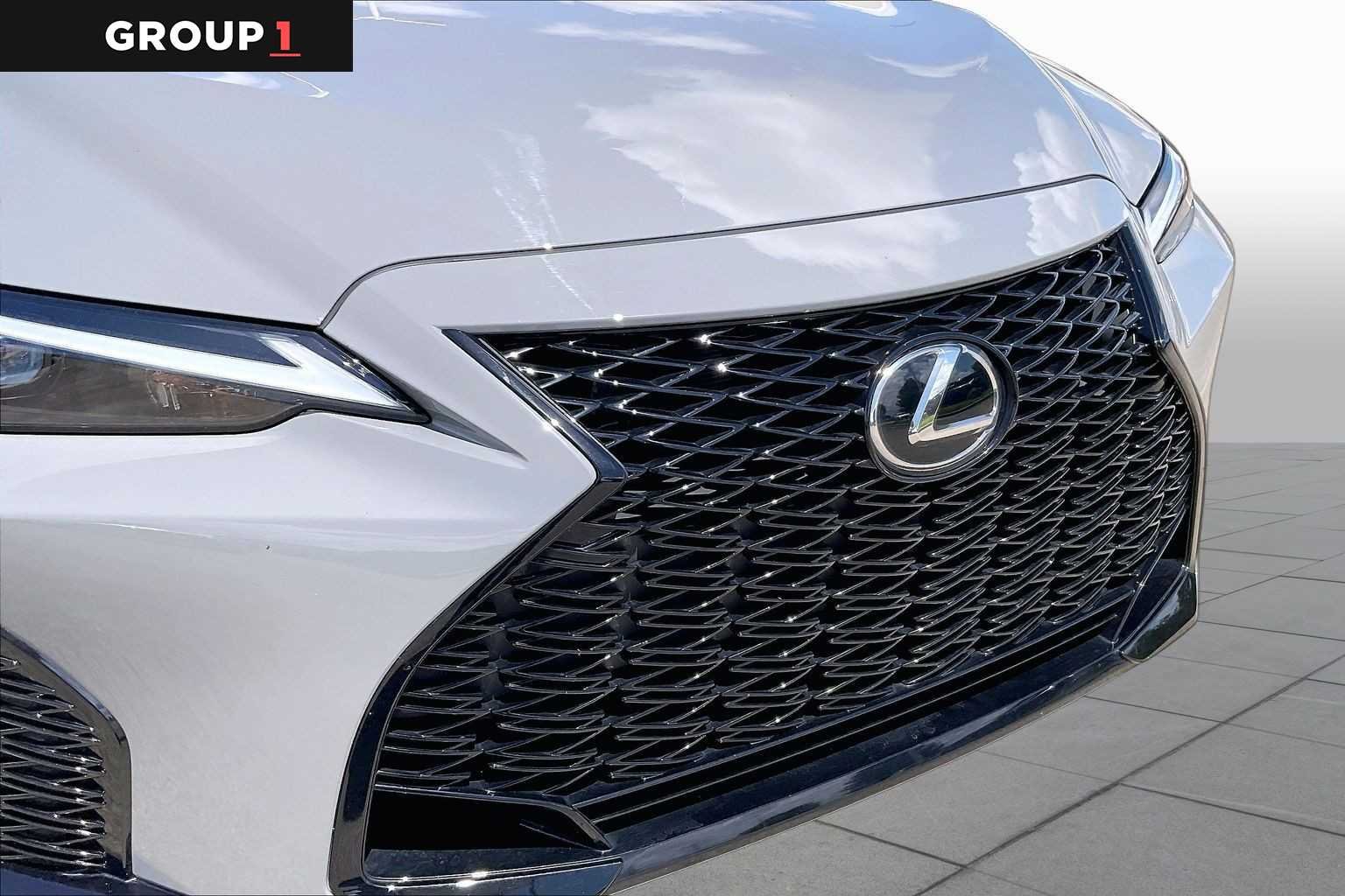 Used 2025 Incognito Lexus F SPORT Design image 28