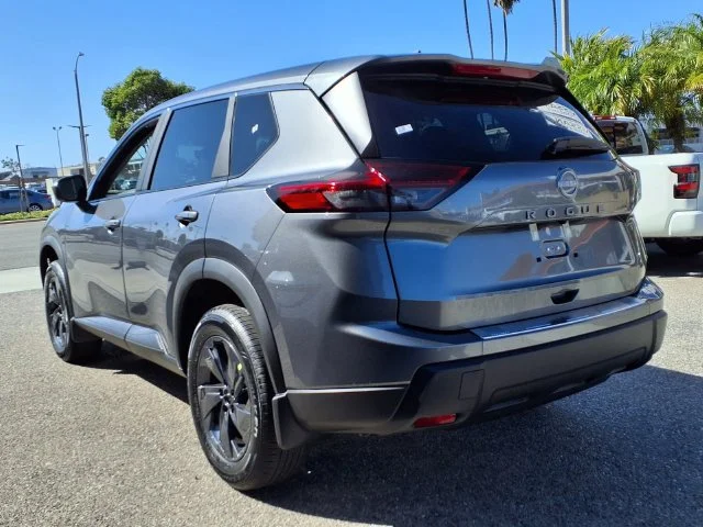 New 2027 Gun Metallic Nissan SV image 10