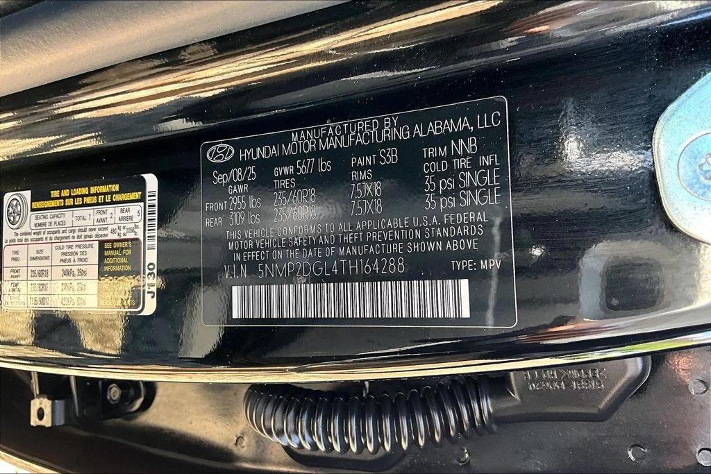 Used 2026 Phantom Black Hyundai SEL image 36