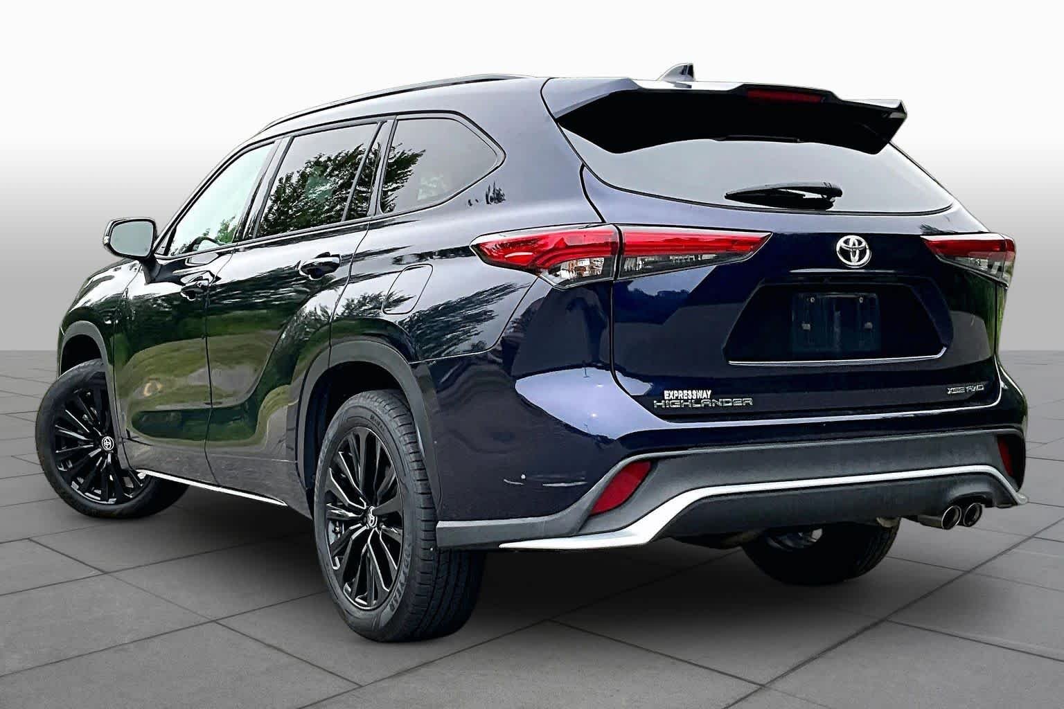 Used 2023 Blueprint Toyota XSE image 12
