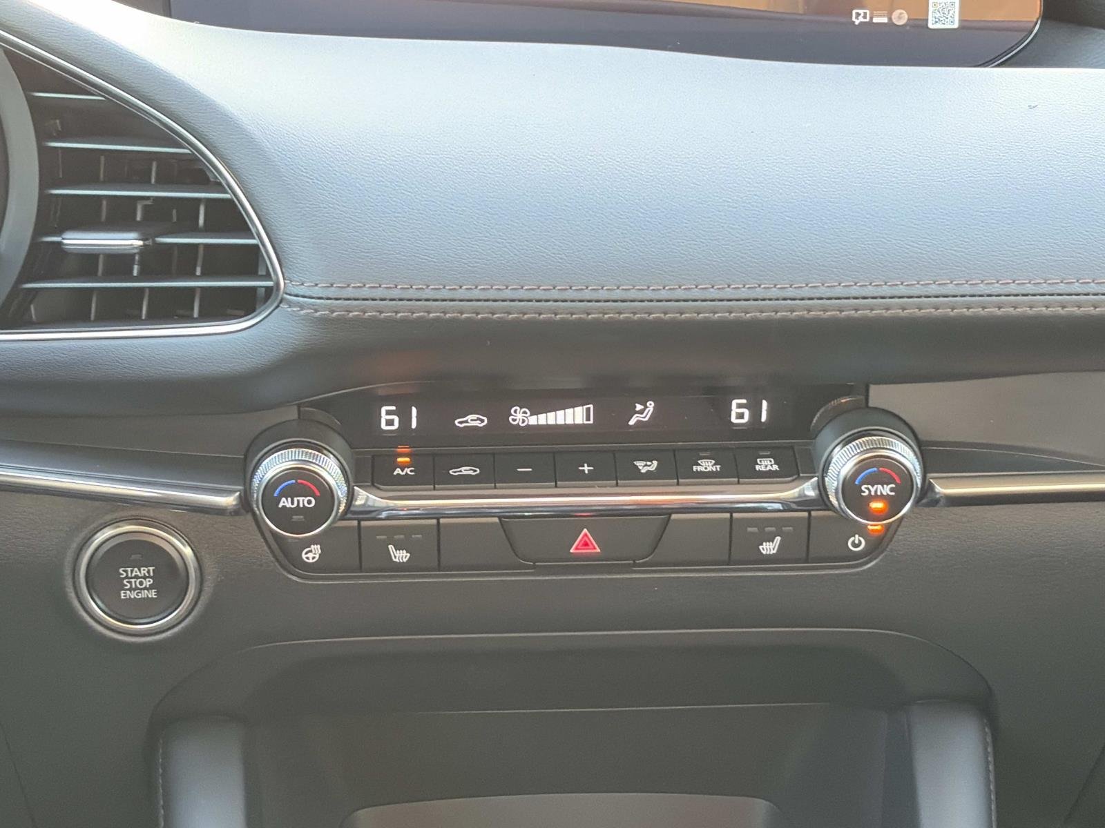 2026 Mazda Mazda3 Turbo Premium Plus - Photo 9