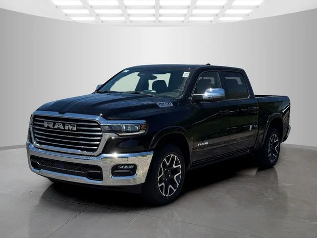 New 2026 Diamond Black Crystal Pearl-Coat Exterior Paint RAM LARAMIE image 3