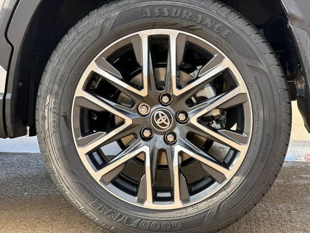 New 2026 Sonic Silver Toyota  XLE image 9