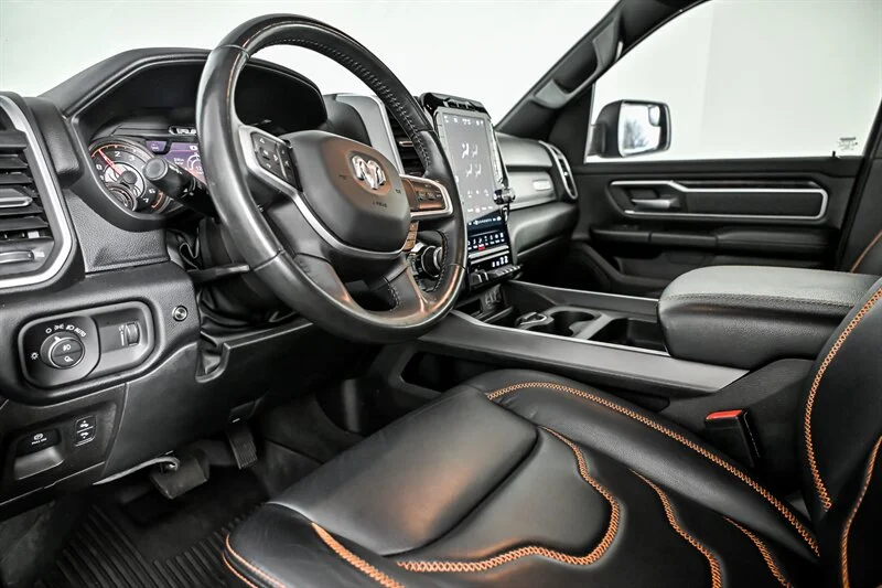 Used 2022 Diamond Black Crystal Pearl Coat RAM Big Horn image 14