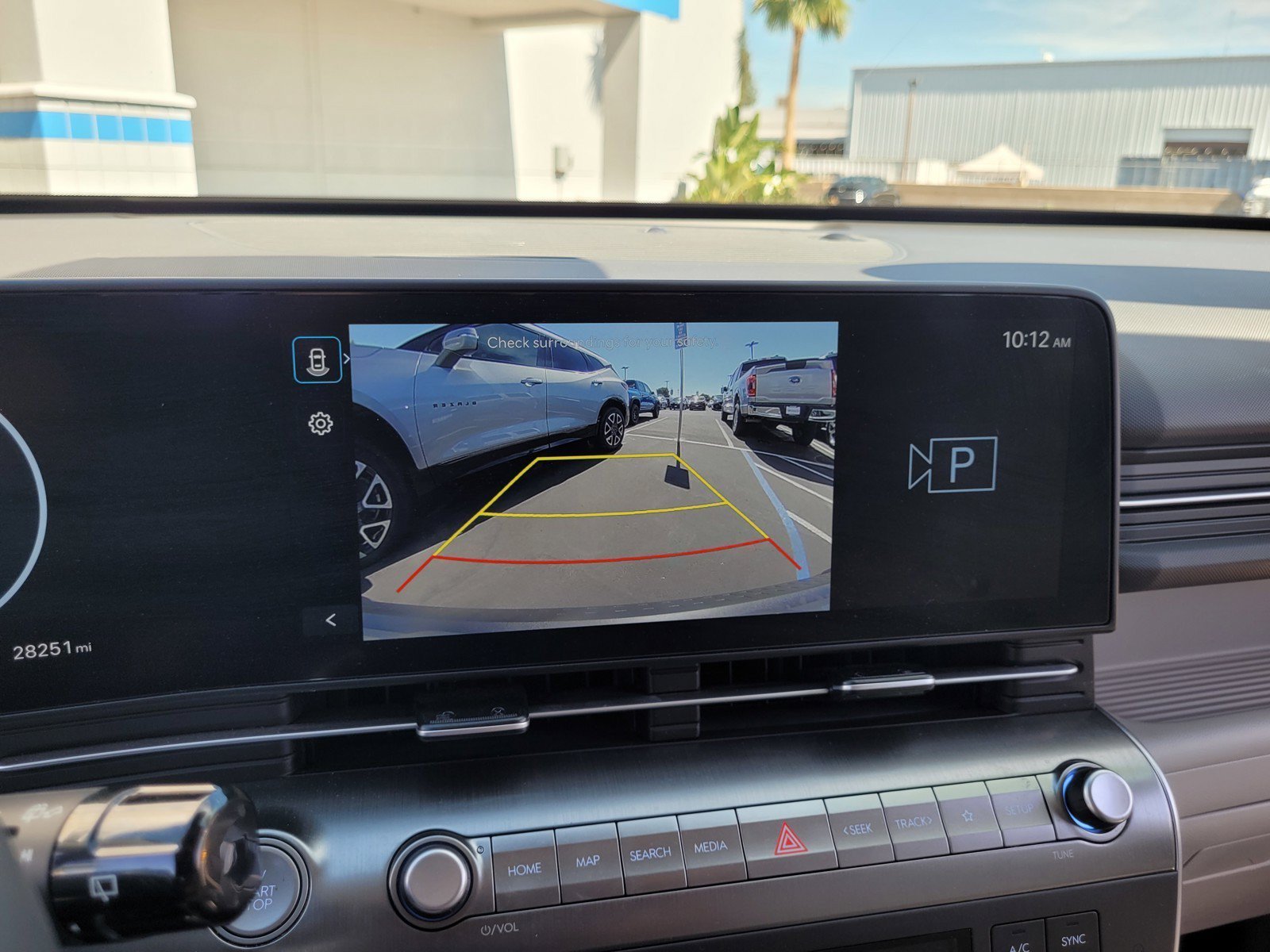 Used 2024 Gray Hyundai SEL image 17
