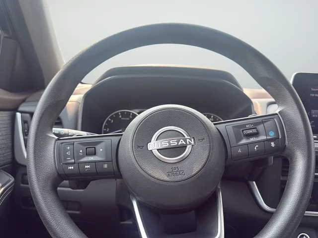 Used 2023 Black Nissan SV image 32