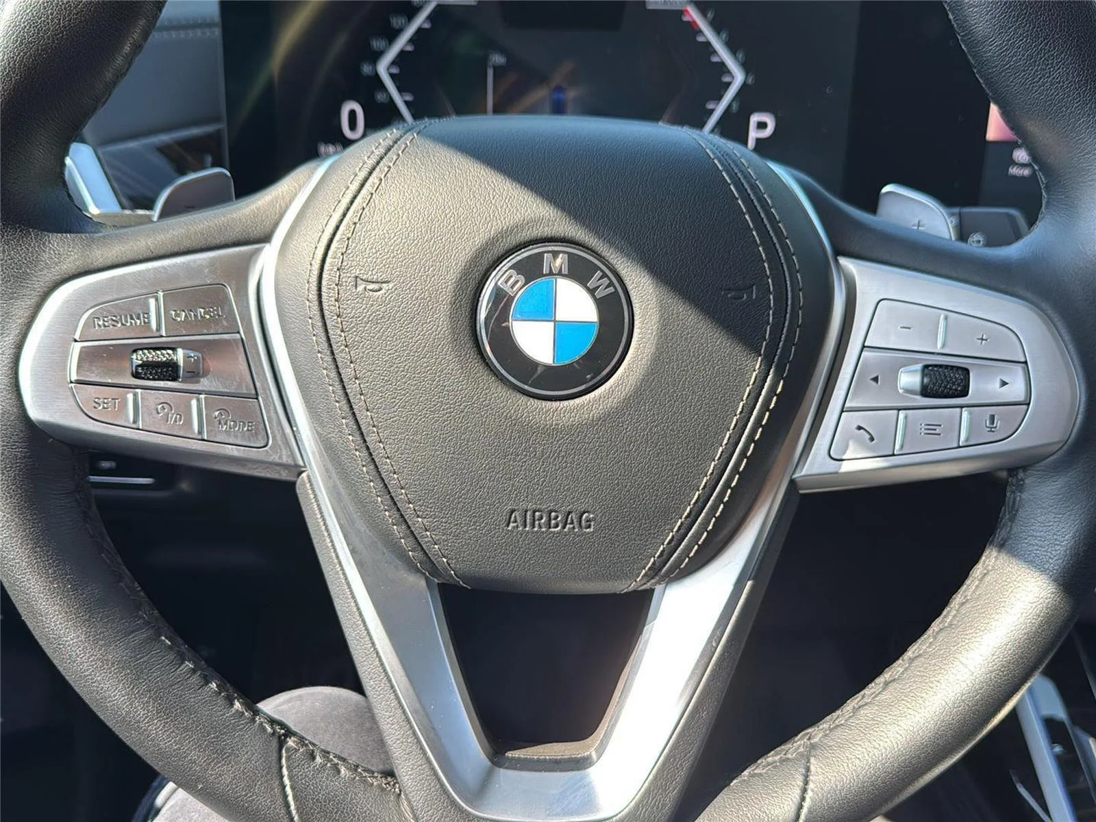 2025 BMW X7 40i - Photo 24