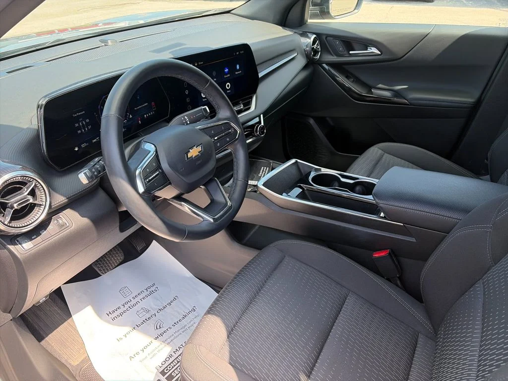 Used 2025 Gray Chevrolet LT image 11