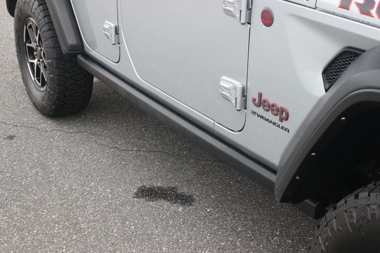 Used 2024 White Jeep Rubicon image 10